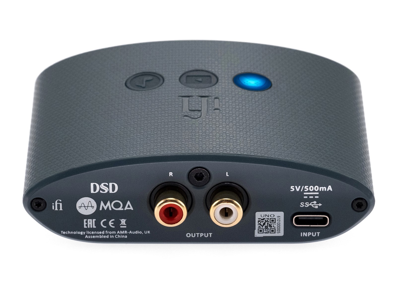 Povezivanje s izvorima zvuka obavlja se preko USB-C sučelja. Uno također<br />
raspolaže RCA izlazima, pa se može povezati s drugim pojačalom<br />
i koristiti isključivo kao DAC